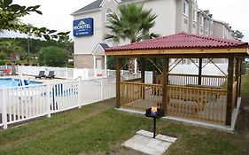 Microtel Inn & Suites By Wyndham Kingsland Naval Base I-95